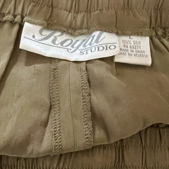 Relaxed Silk Tan Straight Leg Pants with Elastic Waistband - Picture 3 of 3